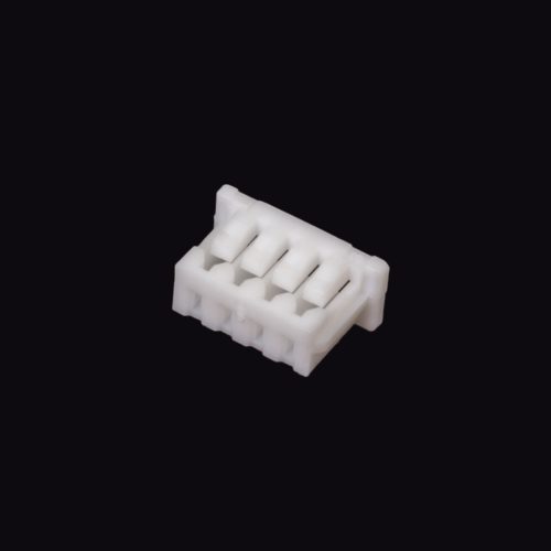 51021-0400 - 4-pólusú PICOBLADE lengő aljzat ház - MOLEX