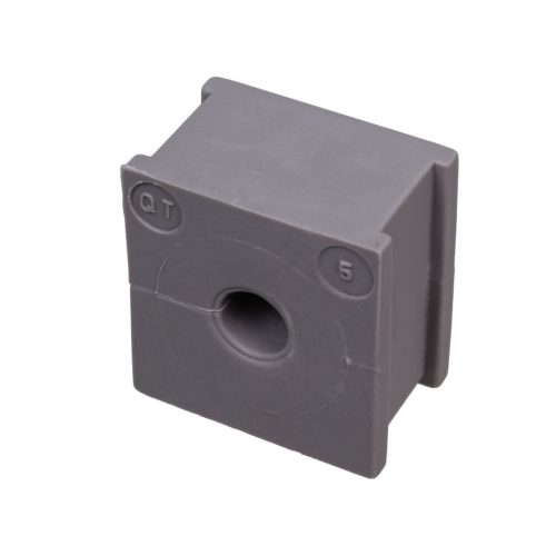 42505 - QT 5 20x19mm kábelátvezető ⌀5mm átmérőjű vezetékhez - ICOTEK