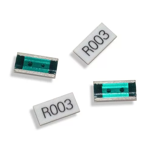 FCSL64R050DER - Fémréteg ellenállás, 0.05Ohm 2W 0.5W TK=±50 0.5% 1225 SMD - OHMITE